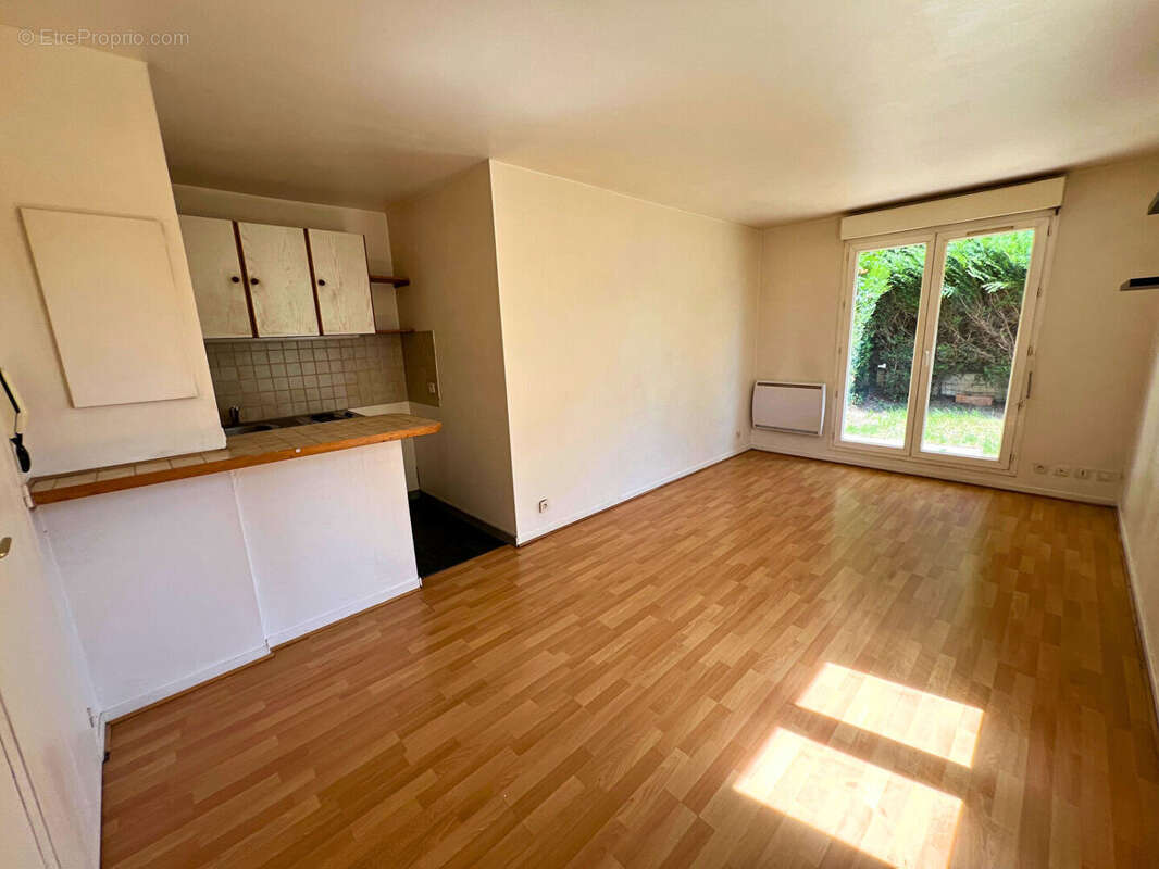 Appartement à LE PERRAY-EN-YVELINES