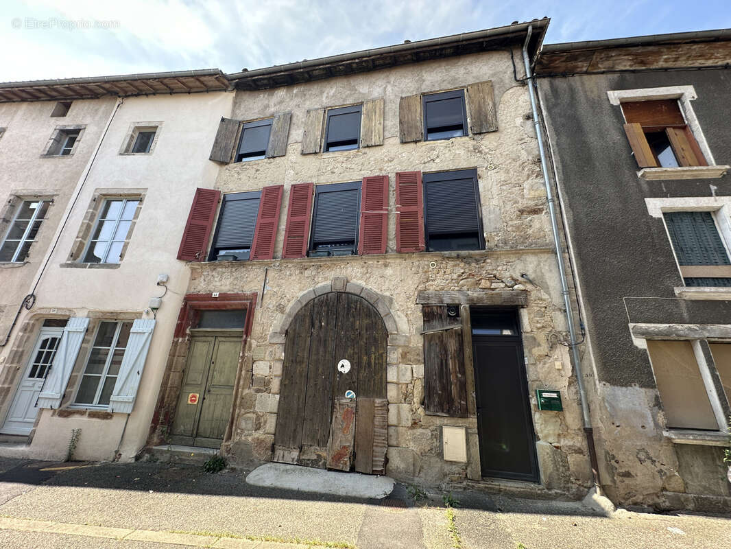 Maison à COURPIERE