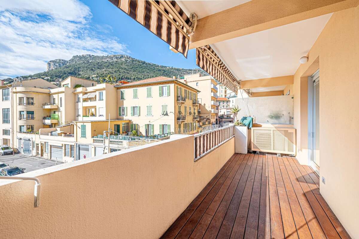 Appartement à BEAUSOLEIL