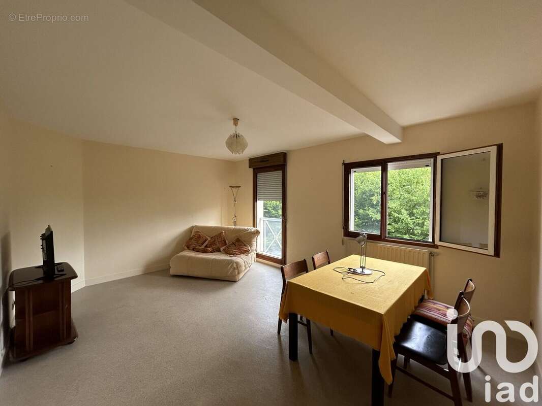 Photo 3 - Appartement à SALBRIS