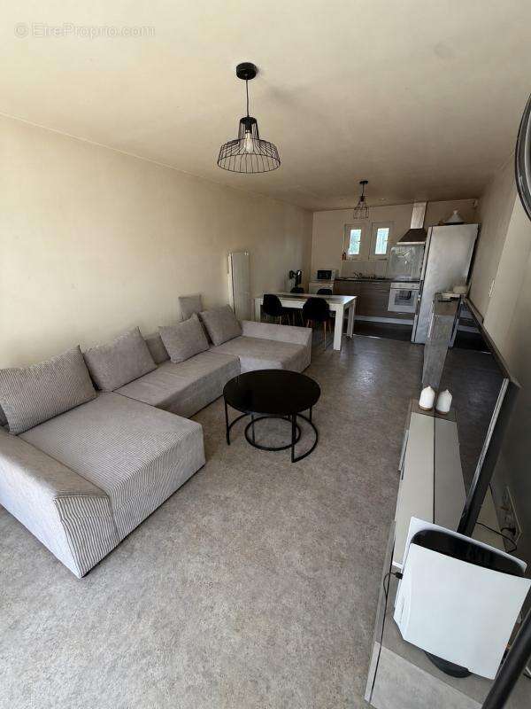 Appartement de type 3 avec jardin de 185m² - photo 2