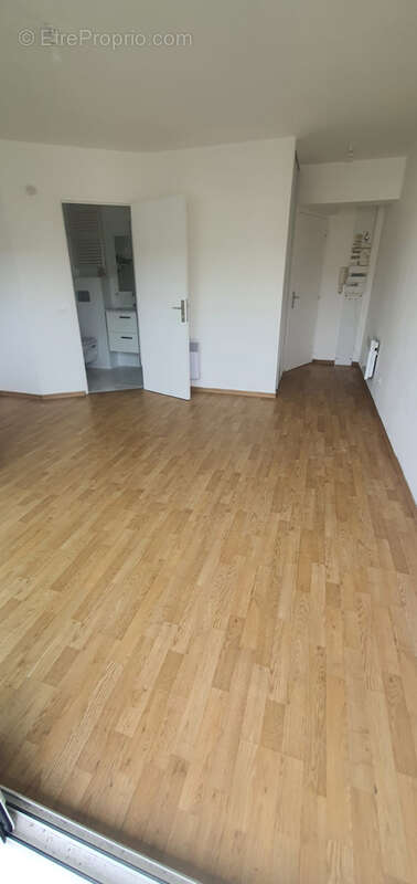 Appartement à SARTROUVILLE