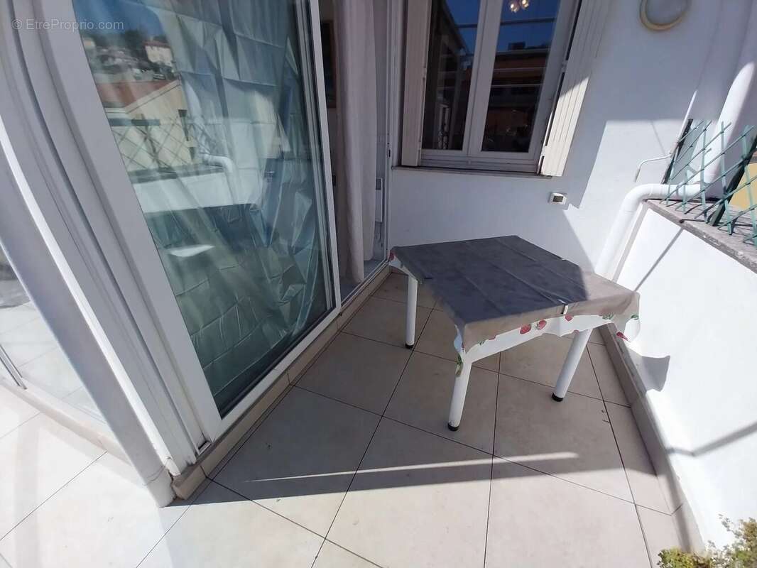 Appartement à MENTON