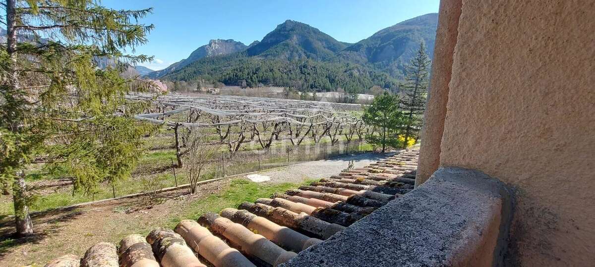 Maison à LA MOTTE-DU-CAIRE