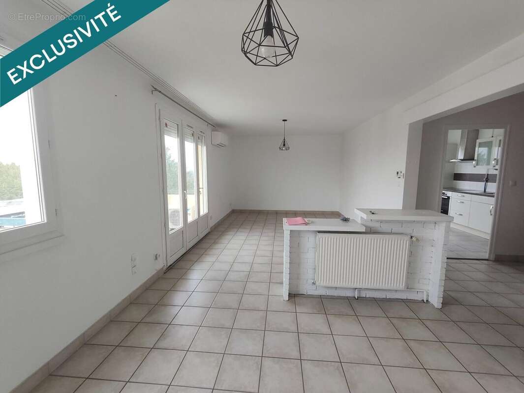 Photo 4 - Appartement à PONT-DE-CHERUY