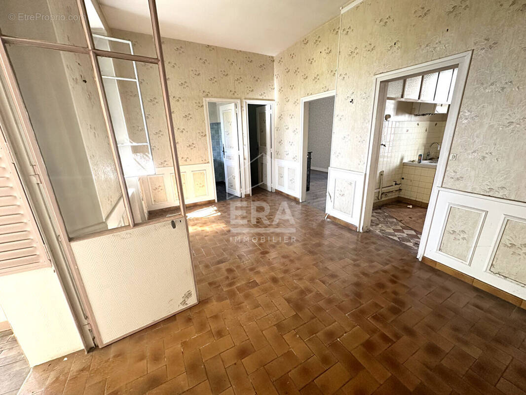 Appartement à MONTEREAU-FAULT-YONNE