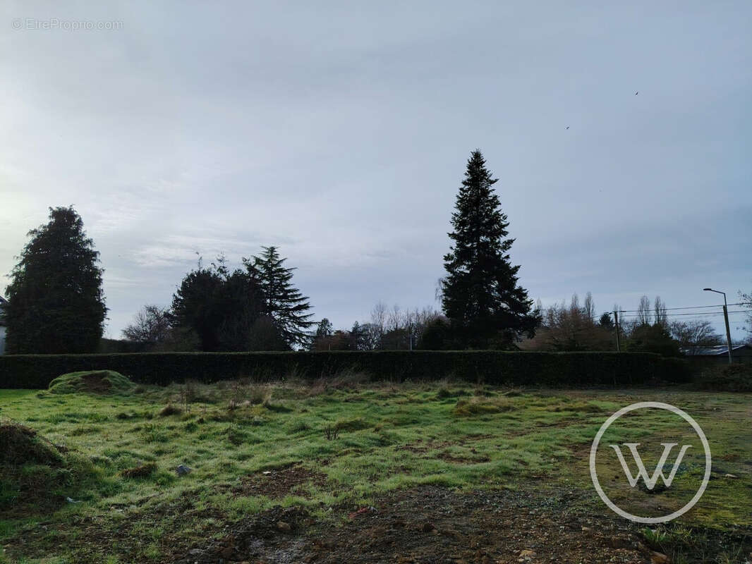 Terrain à CESSON-SEVIGNE