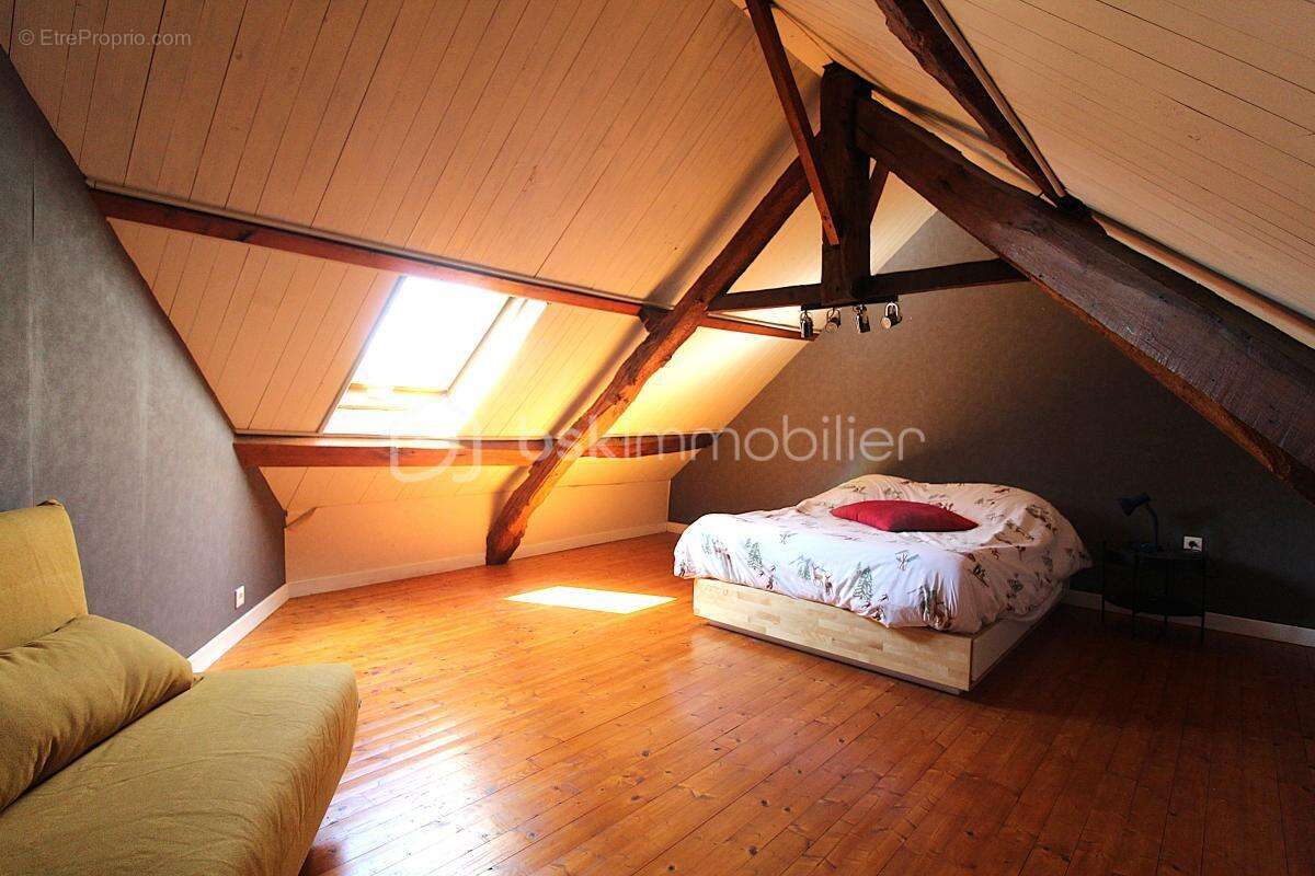 Maison à LE MOLAY-LITTRY