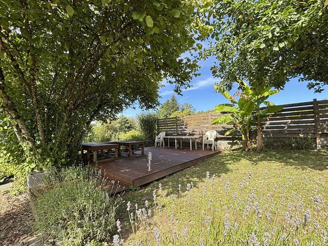 Appartement à LUXEUIL-LES-BAINS