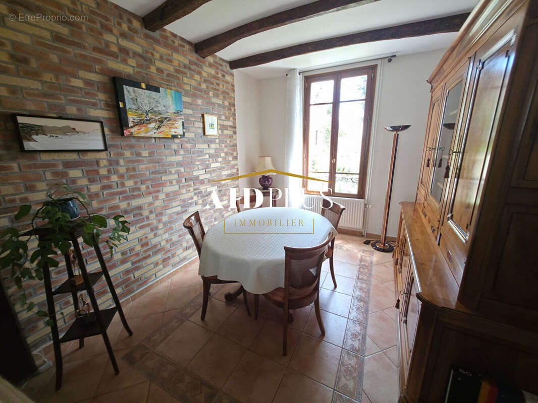 Maison à SAINT-LEU-LA-FORET
