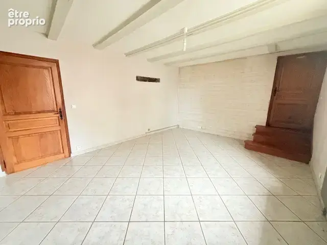 Maison mitoyenne au centre du village de GUYANS-DURNES - photo 9