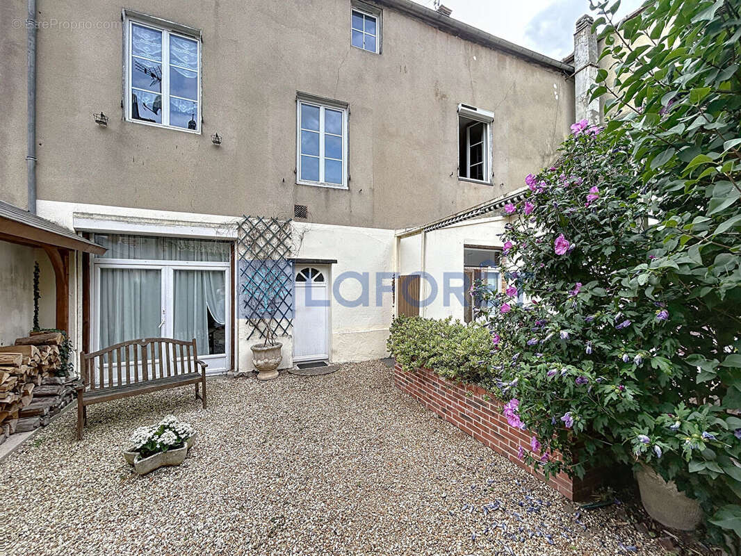 Appartement à VERNEUIL-SUR-AVRE
