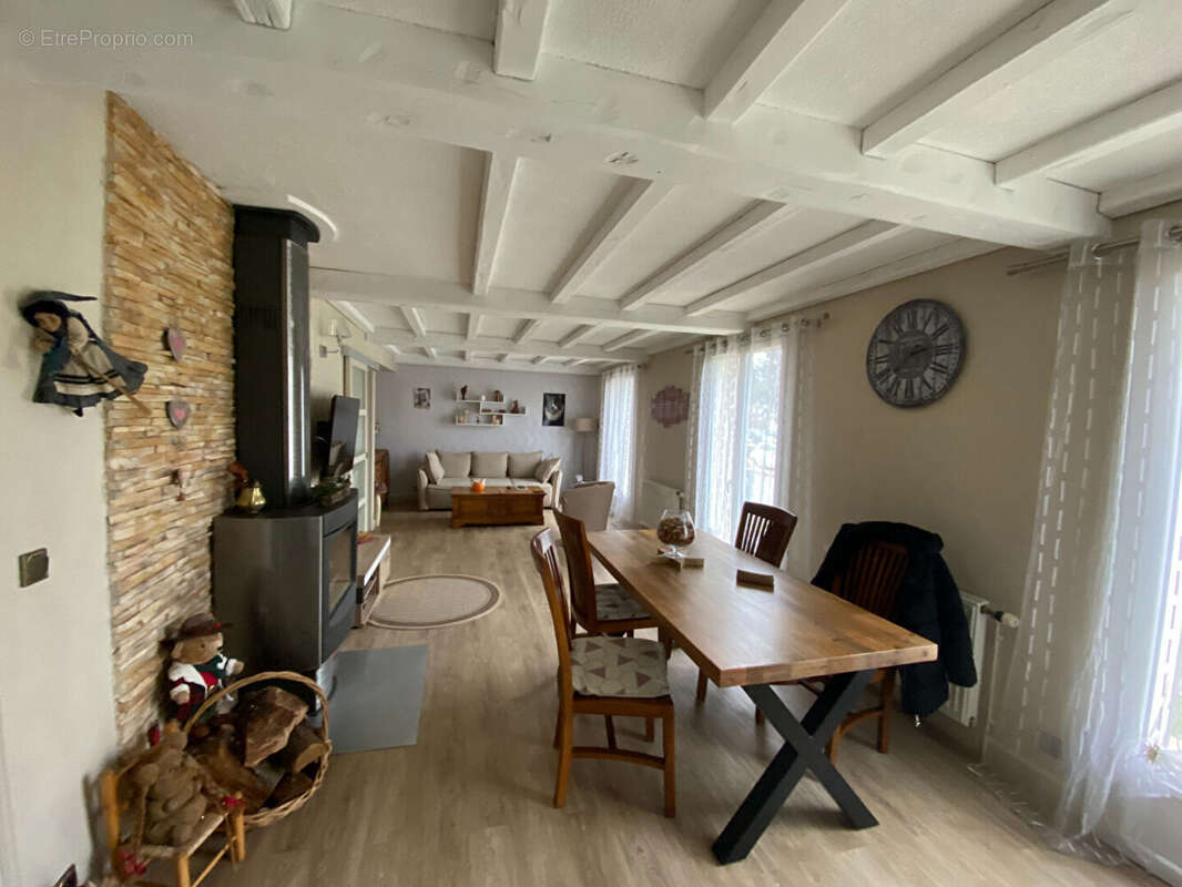 Maison à LE MESNIL-EN-THELLE