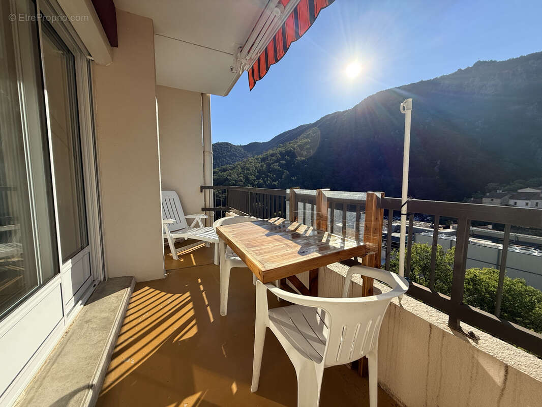Studio avec terrasse, parking et vue montagne - photo 6