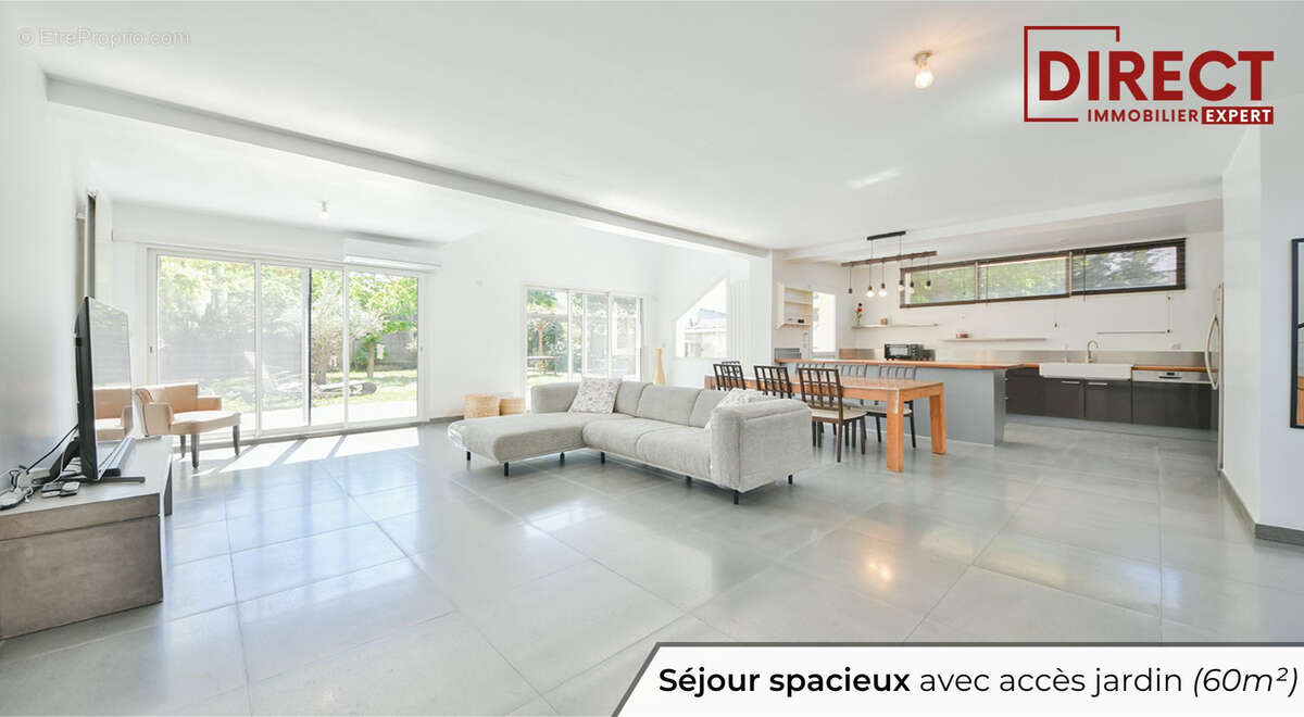 Maison à SAINT-MAUR-DES-FOSSES