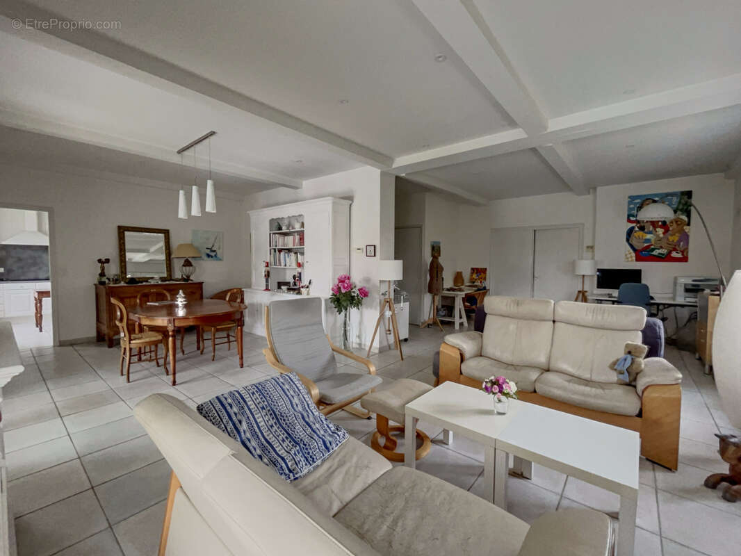 Maison à TOURNON-SUR-RHONE