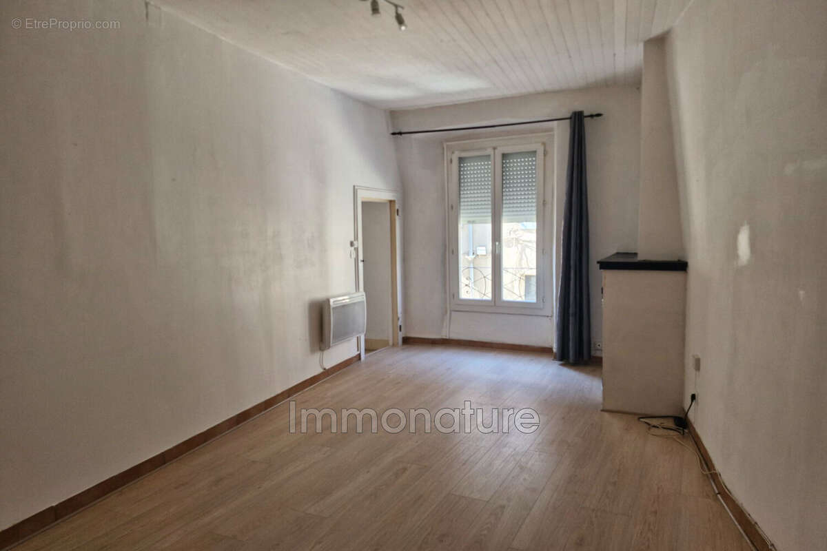 Appartement à GANGES