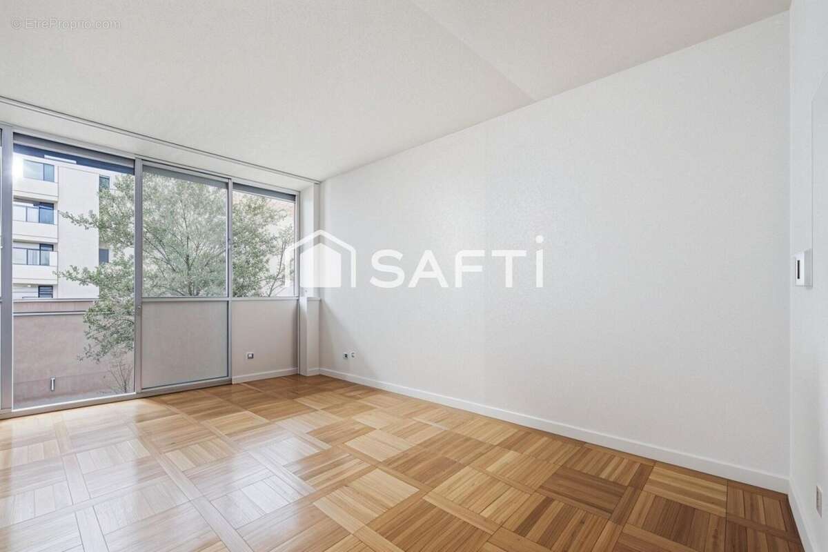 Photo 5 - Appartement à PARIS-16E