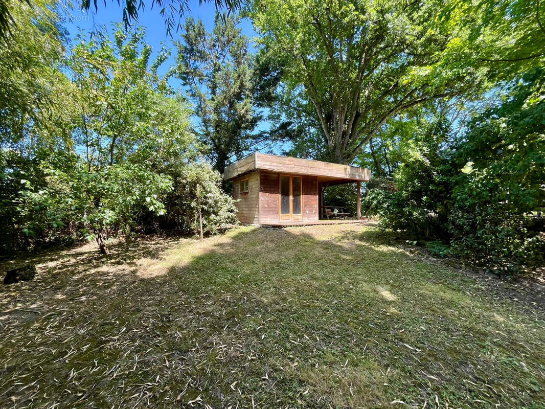 Maison à LES PONTS-DE-CE