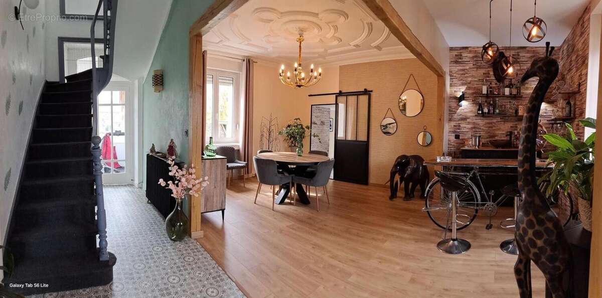 Maison à LE VIVIER-SUR-MER
