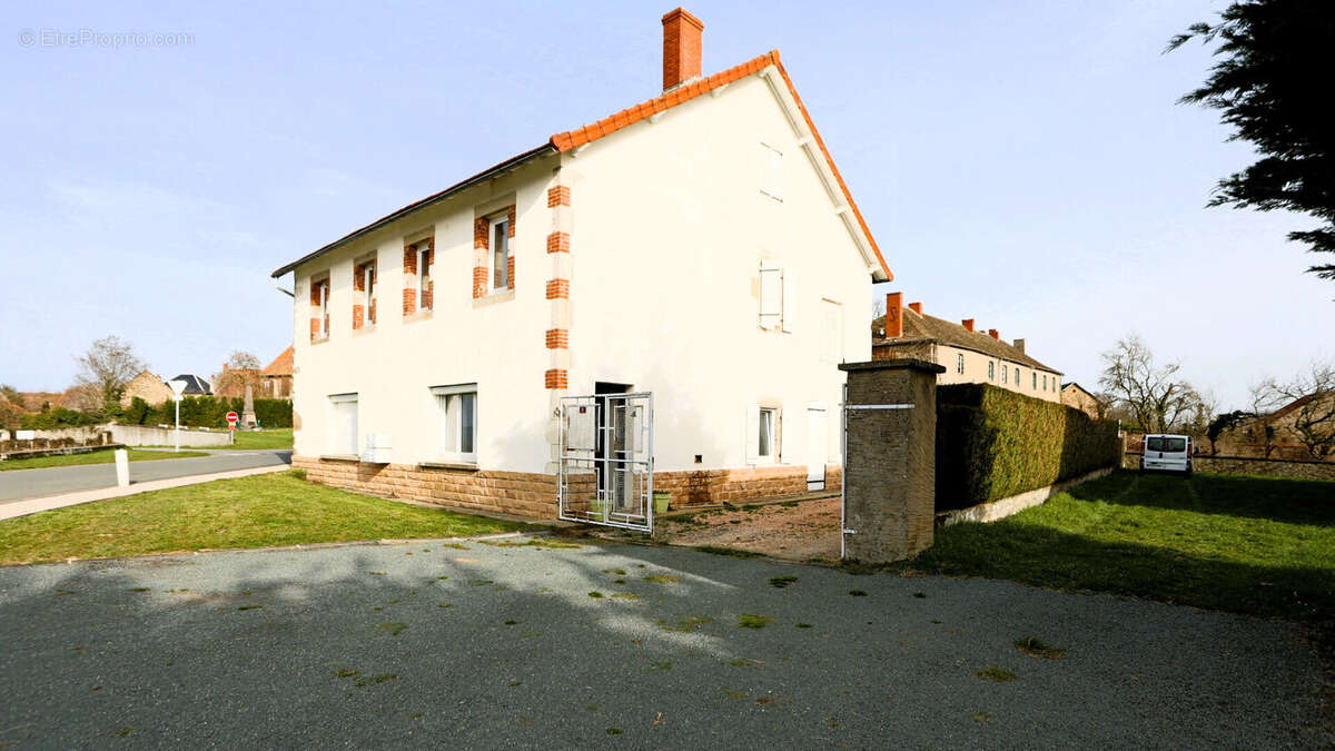 Maison à POUZOL