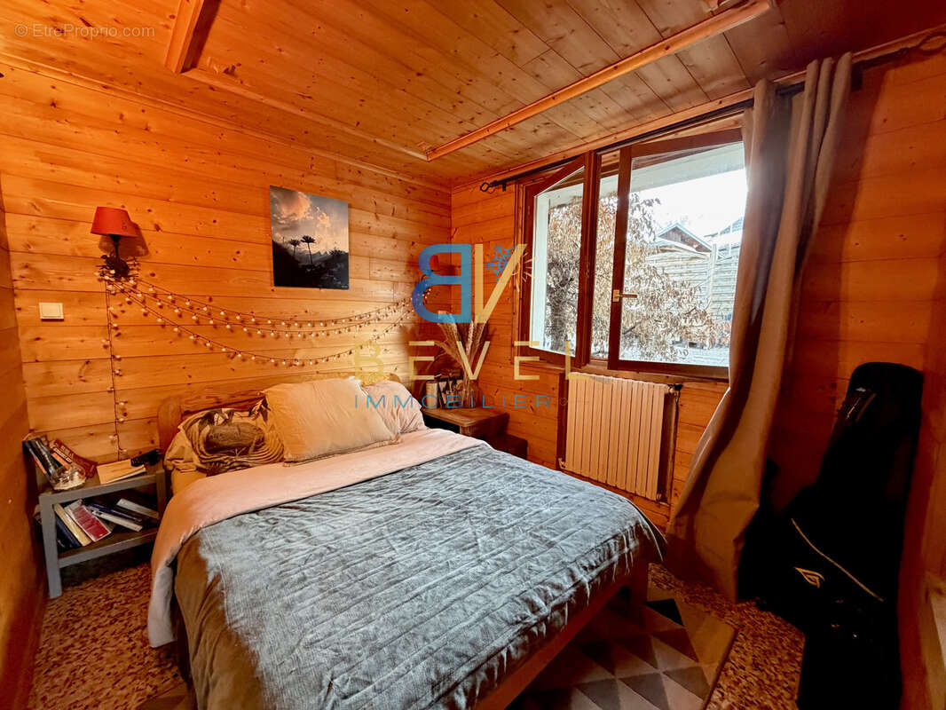 Appartement à ALBIEZ-MONTROND
