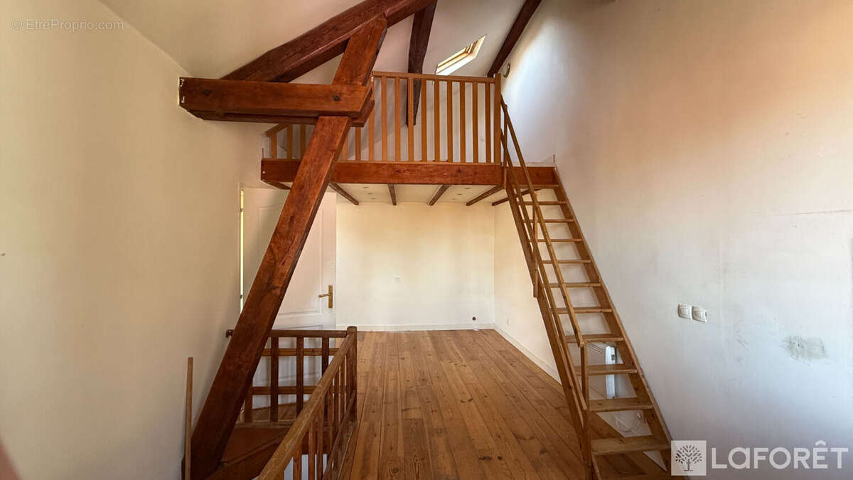 Appartement à ROMILLY-SUR-SEINE