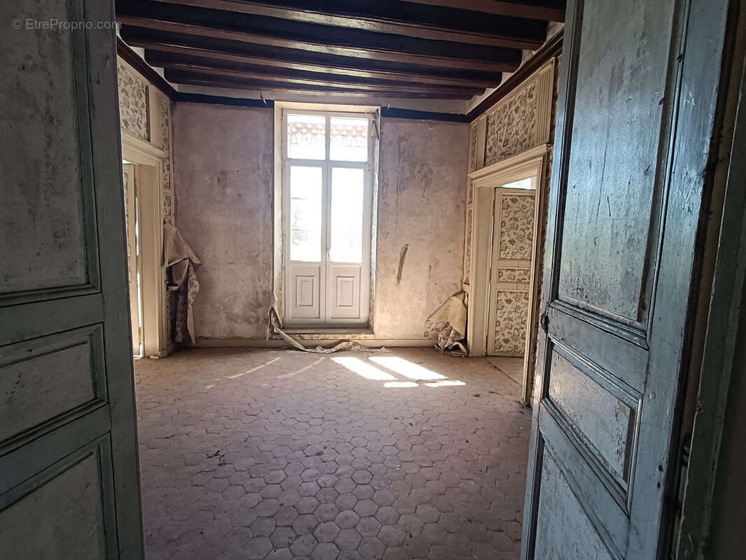 Maison à BONNY-SUR-LOIRE