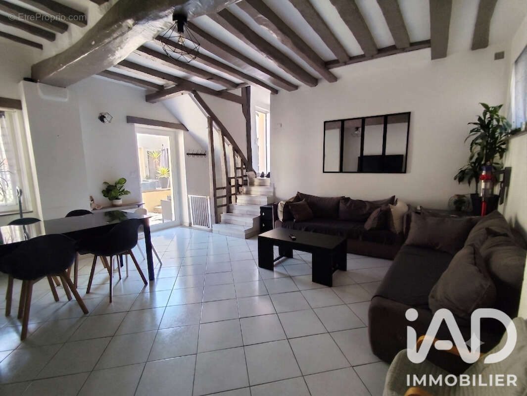 Maison 126 m² à Sarcelles  - photo 4