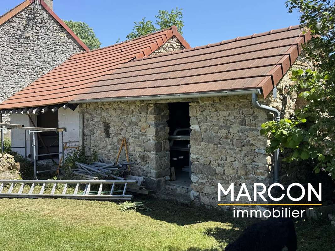 Belle fermette de 176 m² - Secteur JARNAGES - photo 49