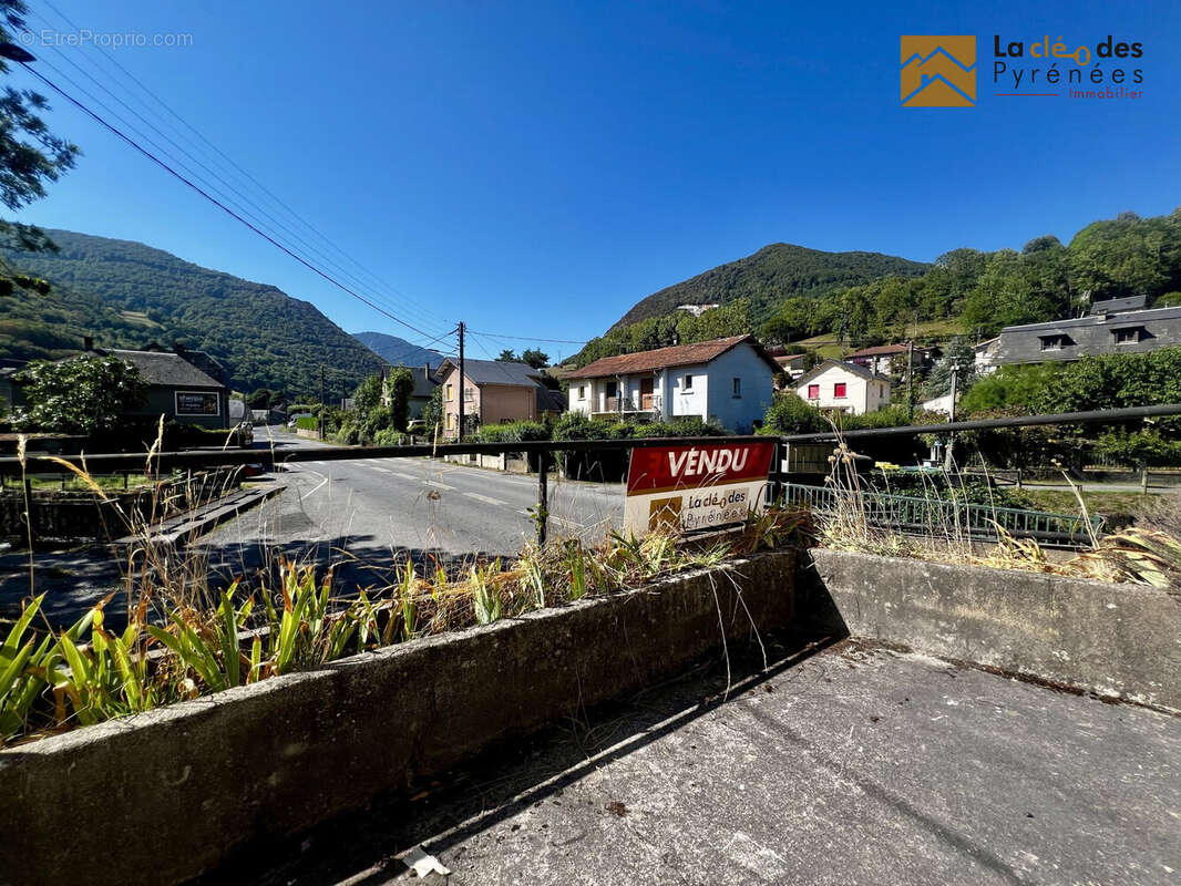 Maison 78 m² à Sarrancolin  - photo 2
