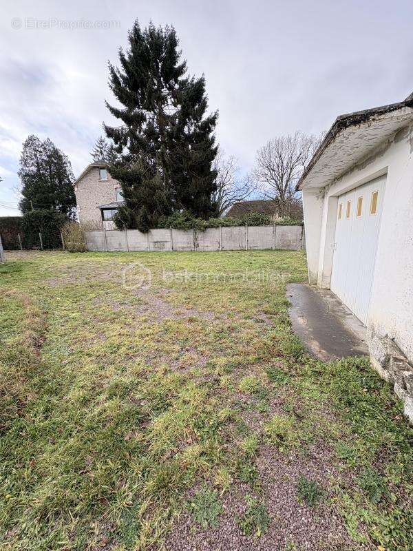 Terrain à BAGNOLES-DE-L'ORNE