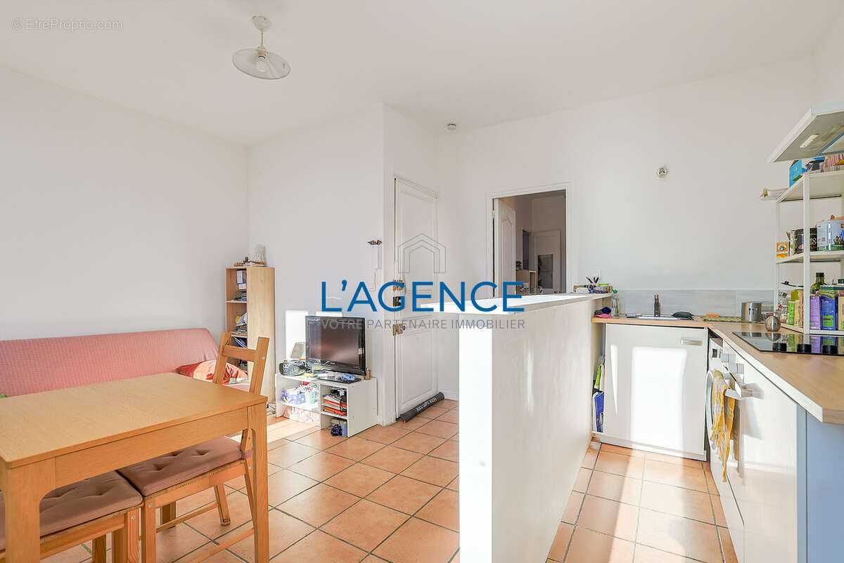 Appartement à HYERES