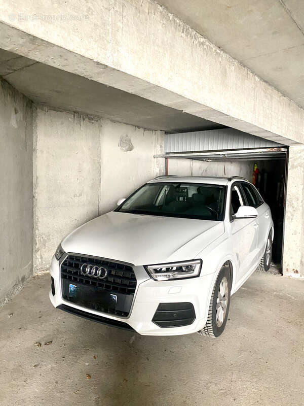 Parking à CHAMONIX-MONT-BLANC