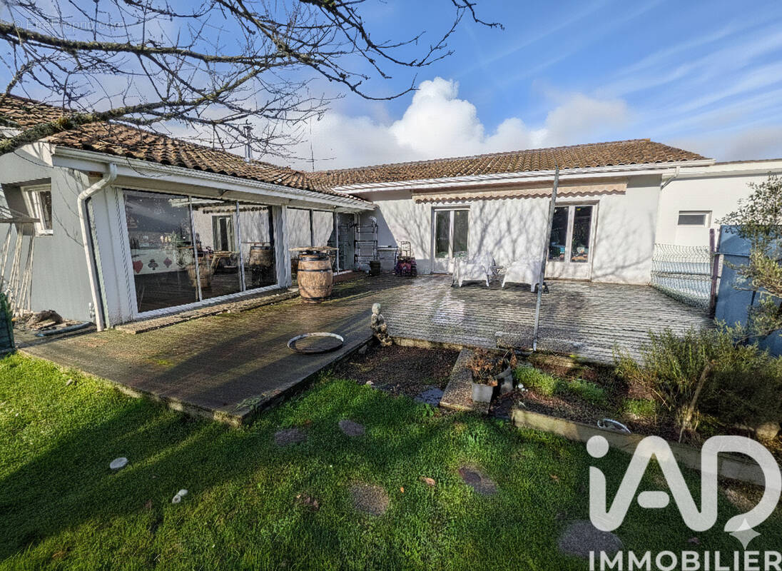 Photo 1 - Maison à SAUBRIGUES