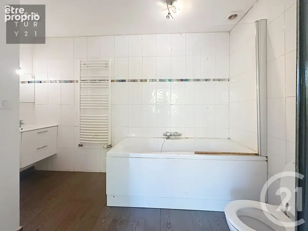Appartement 1 pièce 18 m² à vendre à Sainte-Savine (10300) - photo 2