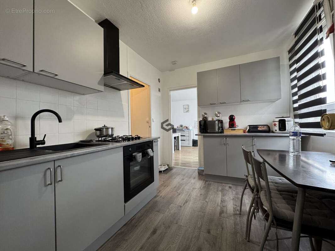 Appartement 120 m² à Reims  - photo 6