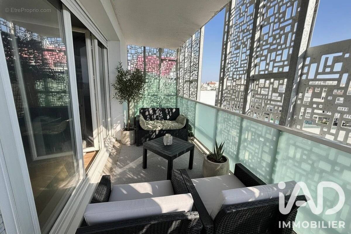 Photo 1 - Appartement à VILLENAVE-D'ORNON