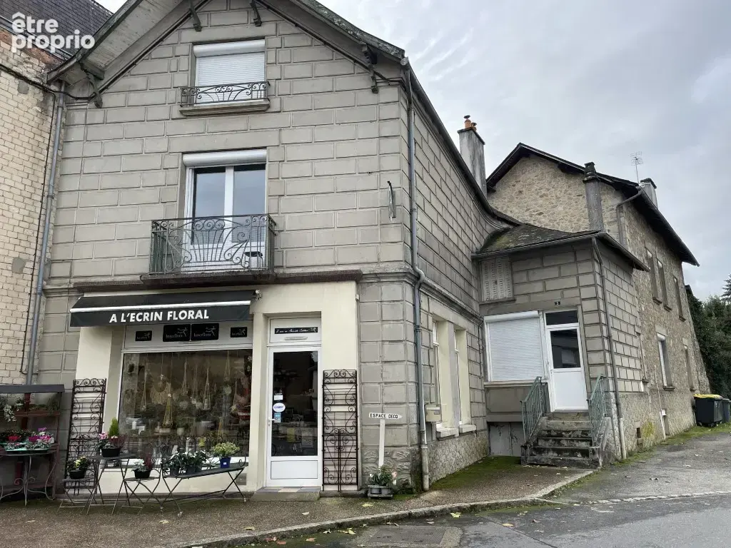 Pompadour centre ville, quartier du château - photo 27