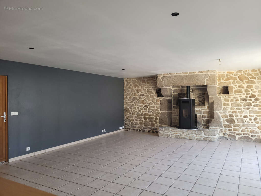 Maison à PLOEUC-SUR-LIE