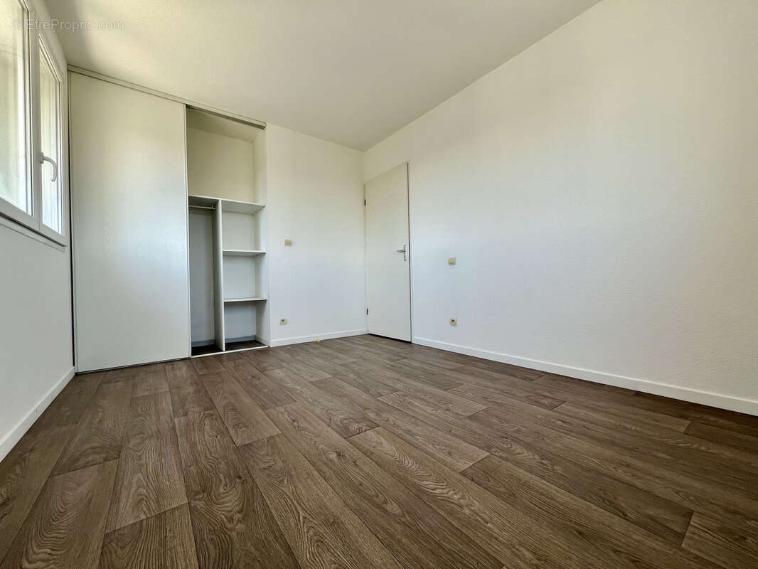 Appartement à LE PONTET