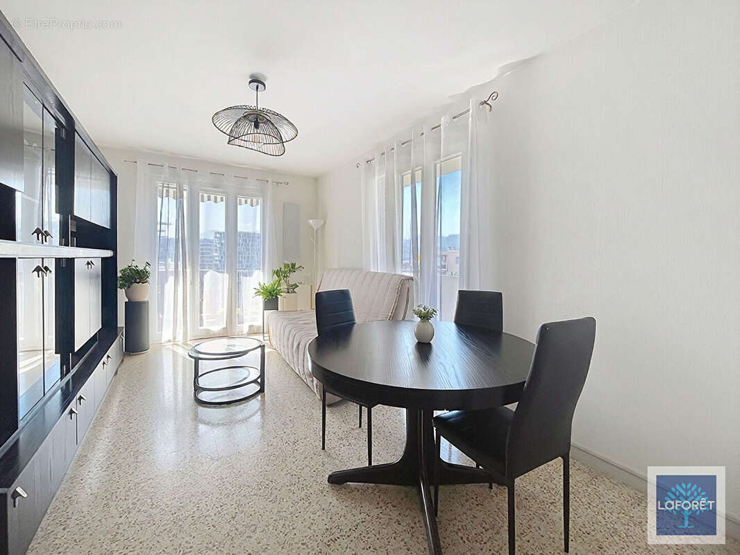 Appartement nice 4 pièces - avenue sainte marguerite - photo 2