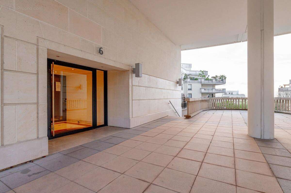 Appartement à CHATILLON