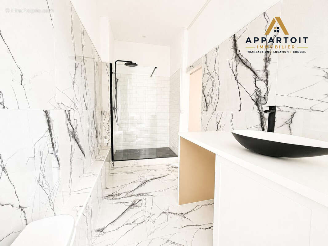 Appartement à VICHY