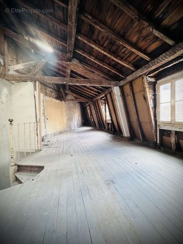 Appartement à VICHY