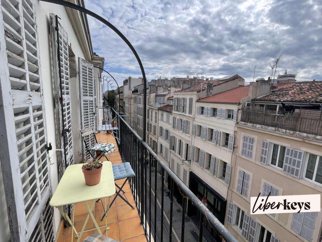 Appartement à MARSEILLE-6E