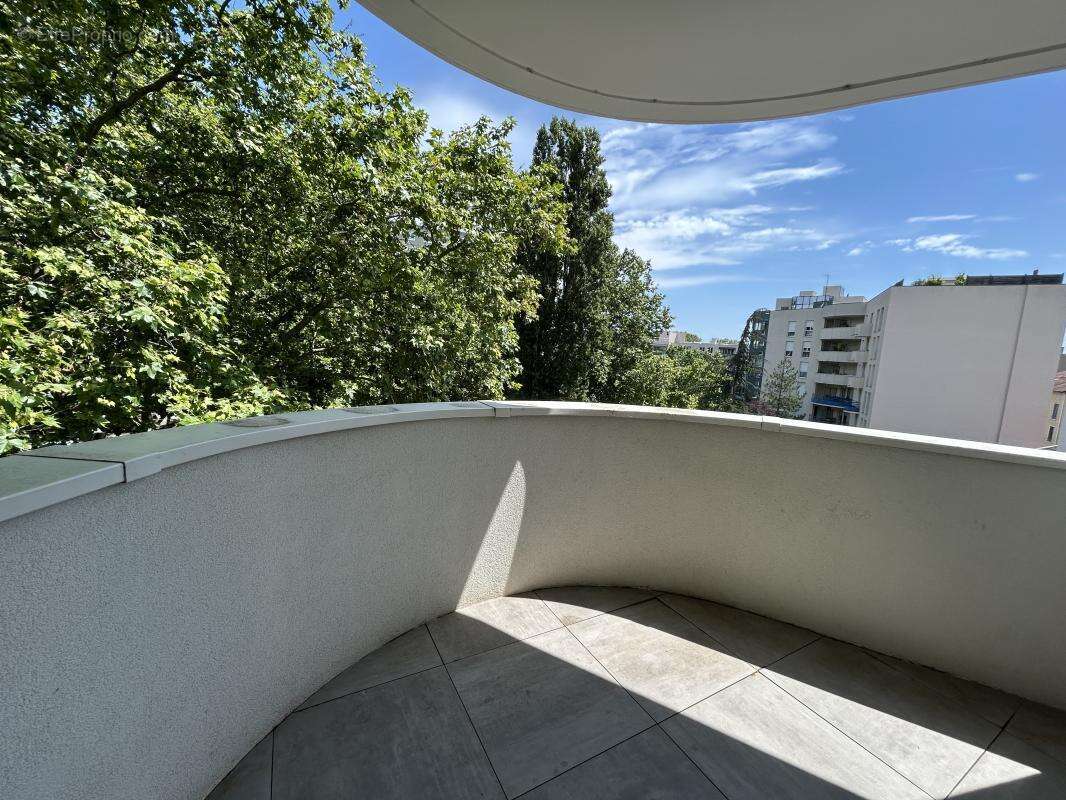 Appartement à LYON-7E