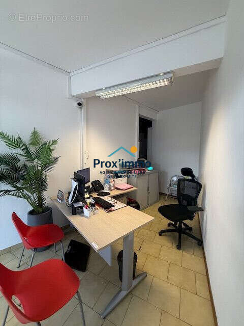 Commerce à SAINT-JOSEPH