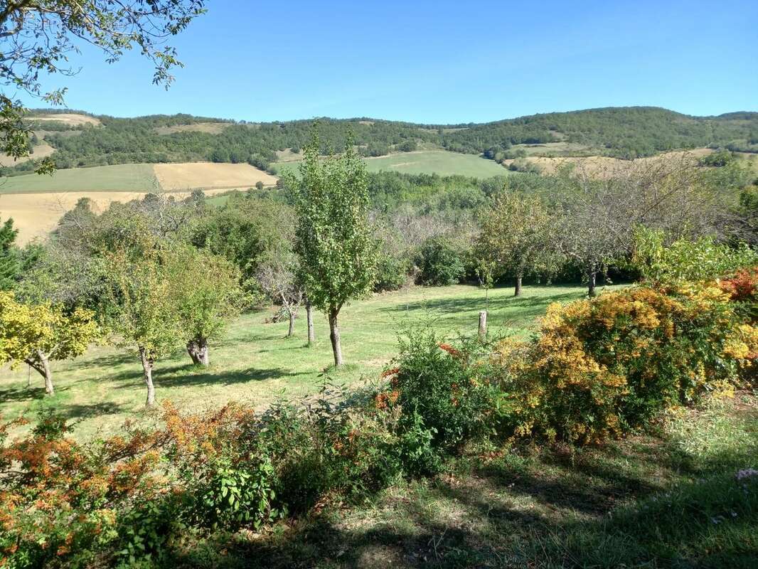 Maison de campagne avec maison d'amis, piscine et vues - photo 2