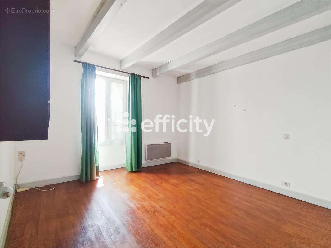 Maison 5 pièces 181 m² à vendre à Ferrieres (17170) - photo 11